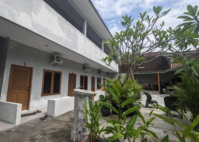 Rumah Pagar Merah Homestay